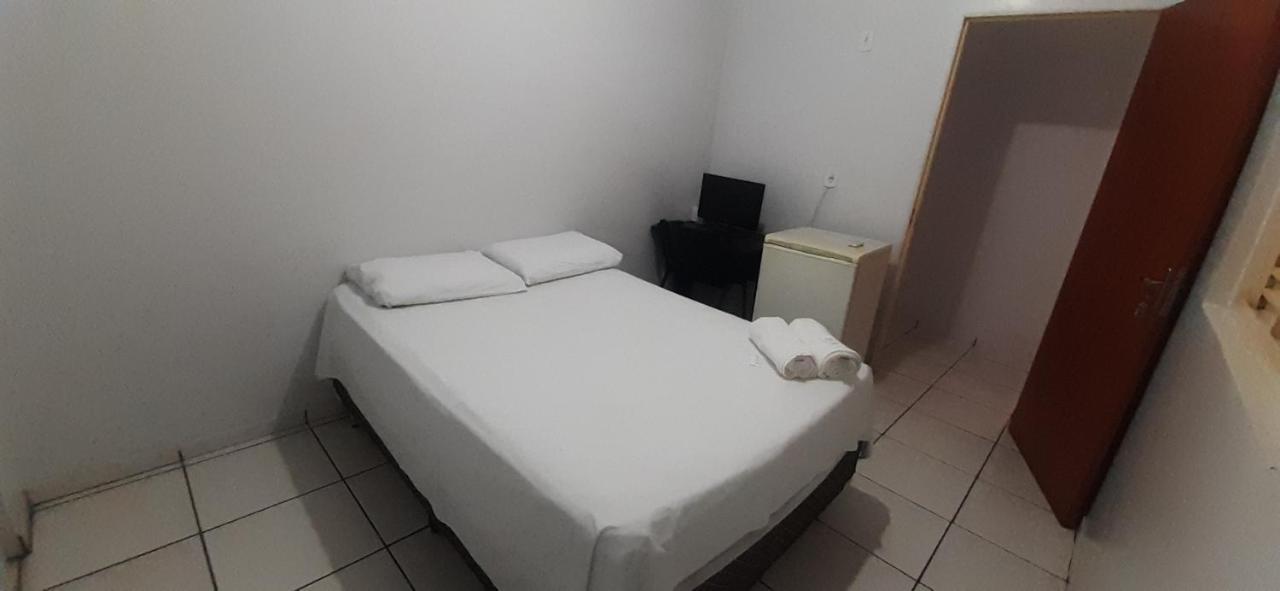 Hotel Arara Azul Барра-ду-Гарсас Экстерьер фото