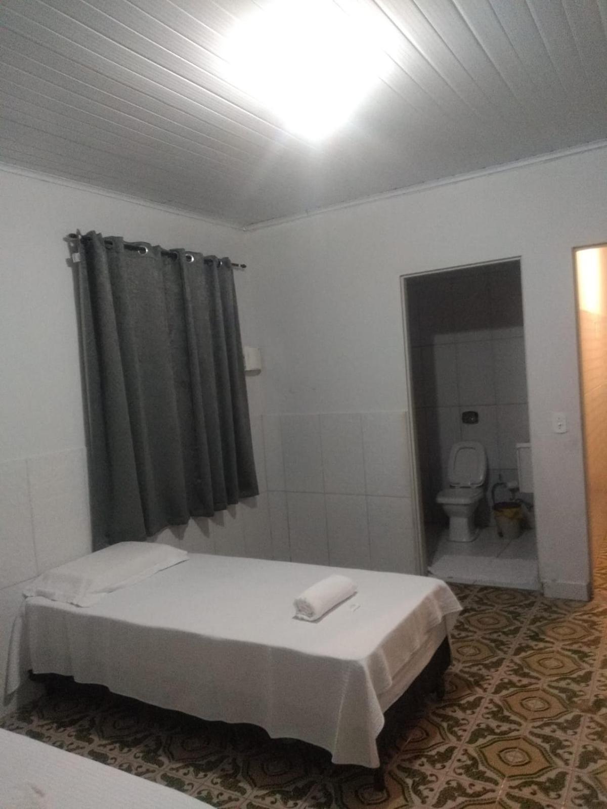 Hotel Arara Azul Барра-ду-Гарсас Экстерьер фото